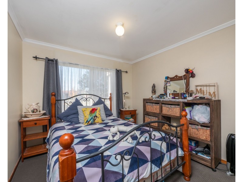 6 Samuelson Crescent, Armidale NSW 2350