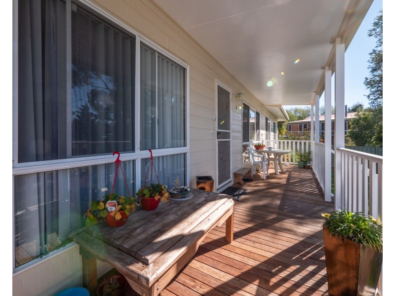 6 Samuelson Crescent, Armidale NSW 2350