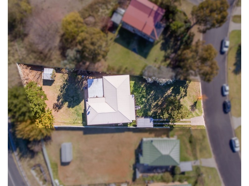 6 Samuelson Crescent, Armidale NSW 2350