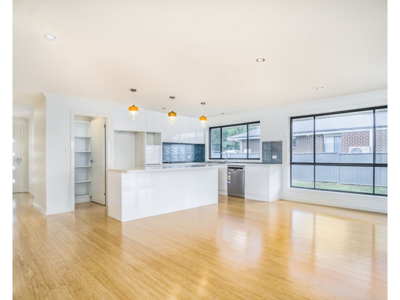 10 Albion Close, Armidale NSW 2350