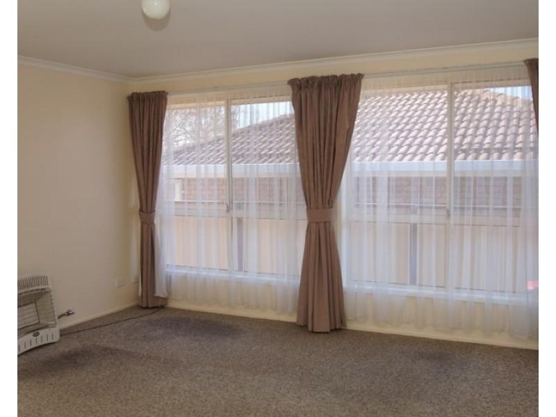 1/3 Grills Place, Armidale NSW 2350