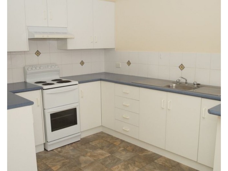 1/3 Grills Place, Armidale NSW 2350