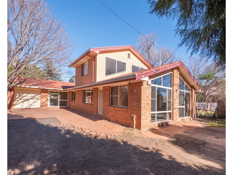 32A Martin Street, Armidale NSW 2350