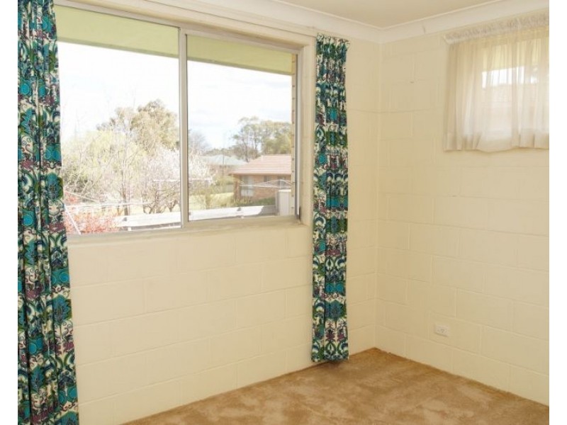 4 Tamar Place, Armidale NSW 2350