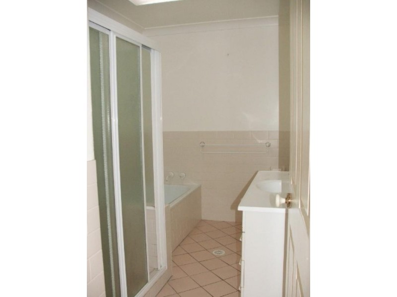 1/10 The Boulevard, Armidale NSW 2350