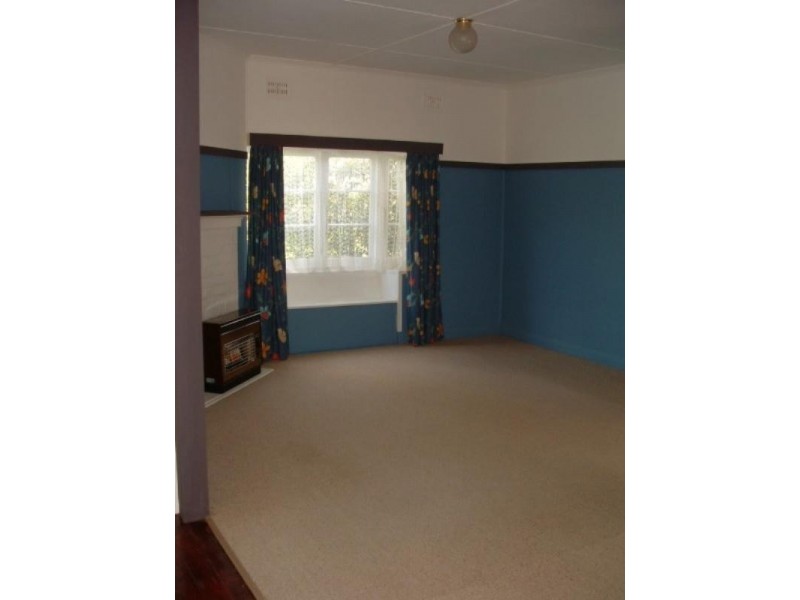 2/186 Taylor Street, Armidale NSW 2350