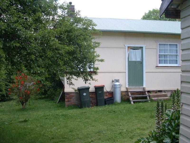 2/186 Taylor Street, Armidale NSW 2350