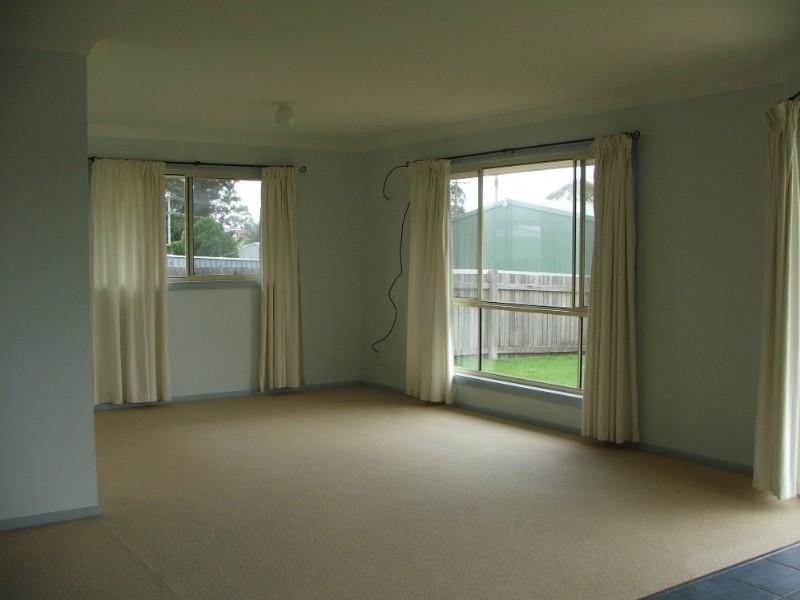 2/5 Claverie Street, Armidale NSW 2350