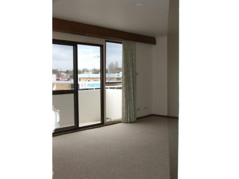 6/110 Marsh Street, Armidale NSW 2350