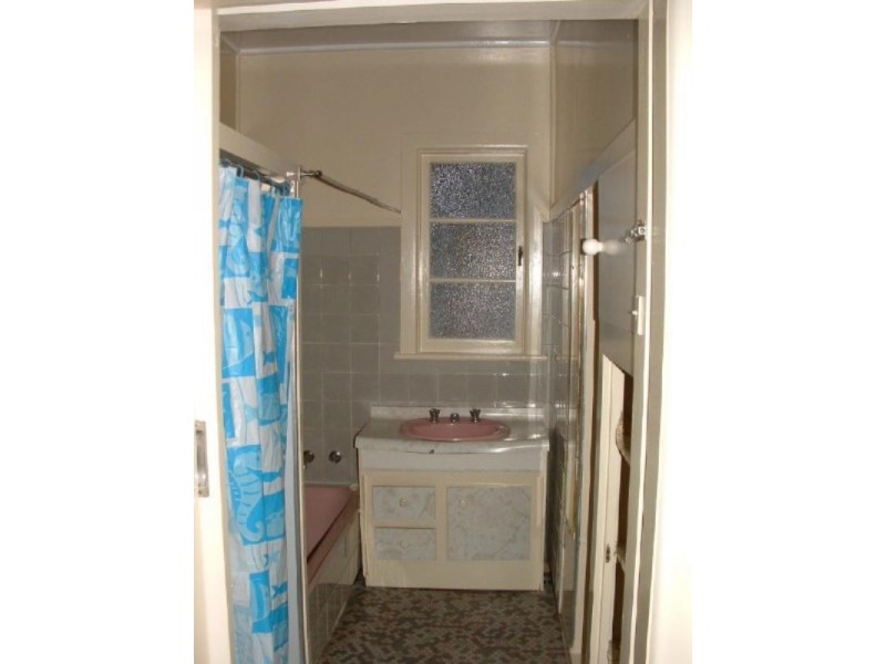 183 Kirkwood Street, Armidale NSW 2350