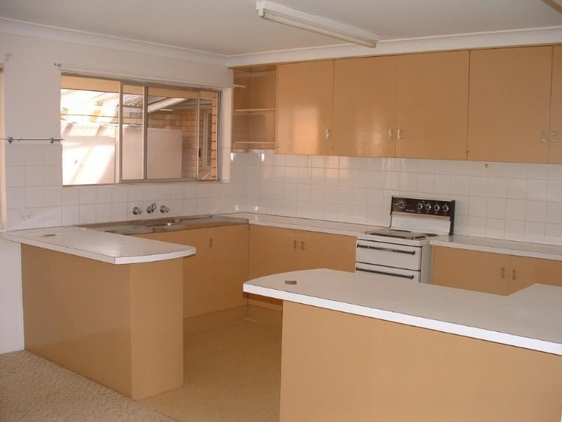 2/36 Marsh Street, Armidale NSW 2350