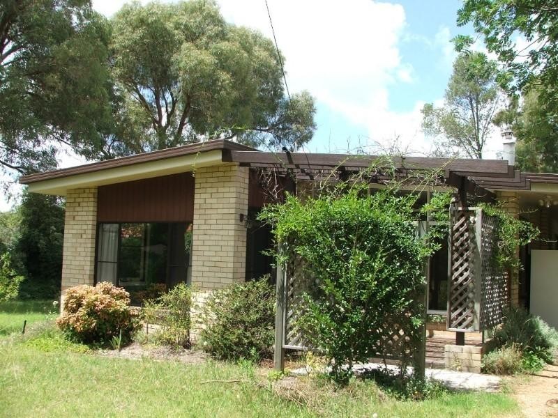 10 Dorothy Avenue, Armidale NSW 2350