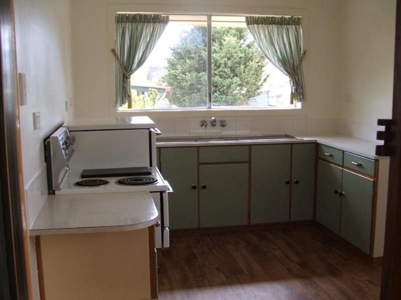 157 Allingham Street, Armidale NSW 2350