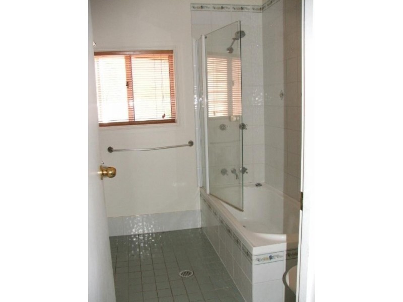 163 Mossman Street, Armidale NSW 2350