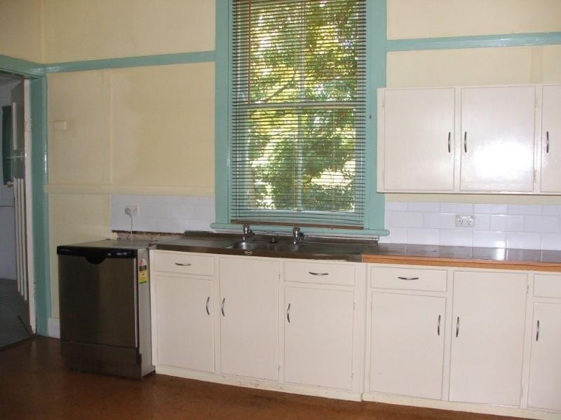163 Mossman Street, Armidale NSW 2350
