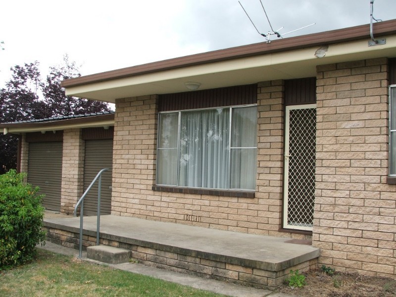 11 Marshall Avenue, Armidale NSW 2350