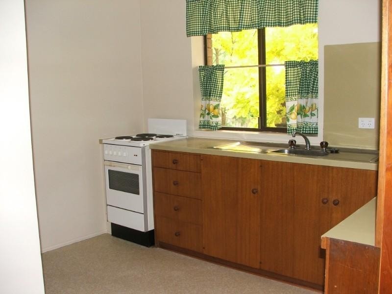 2/9 Marshall Avenue, Armidale NSW 2350