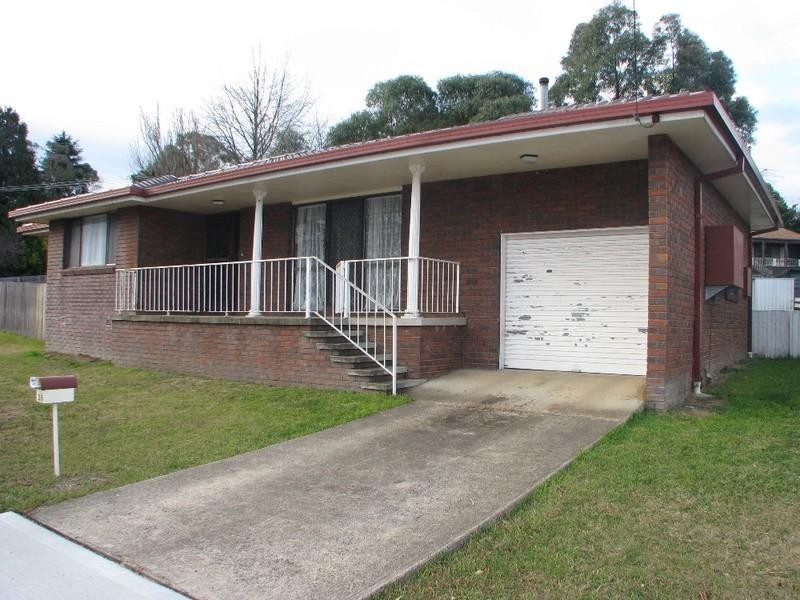 35 Glass Street, Armidale NSW 2350