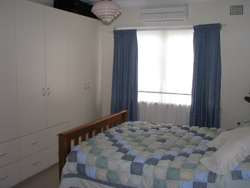 122 Bridge Street, Uralla NSW 2358