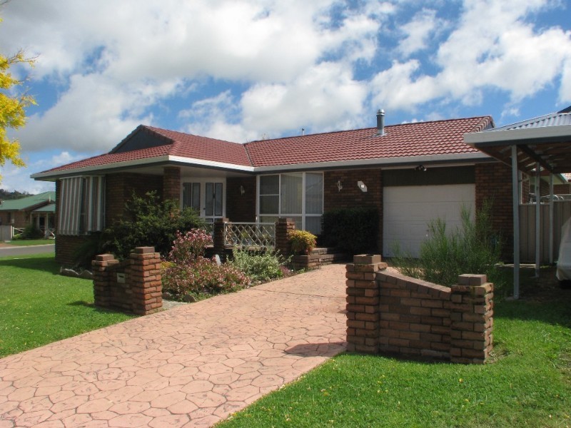 23 Ishbell Drive, Armidale NSW 2350