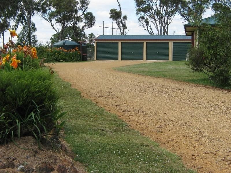 12 Gainsborough Lane, Armidale NSW 2350