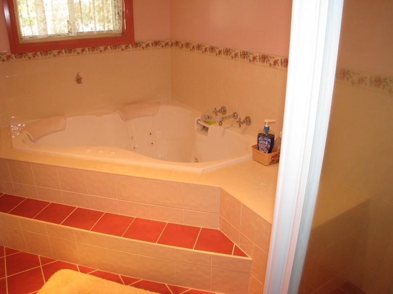 12 Gainsborough Lane, Armidale NSW 2350