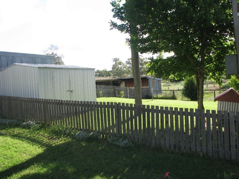 14 Singh Street, Woolbrook NSW 2354
