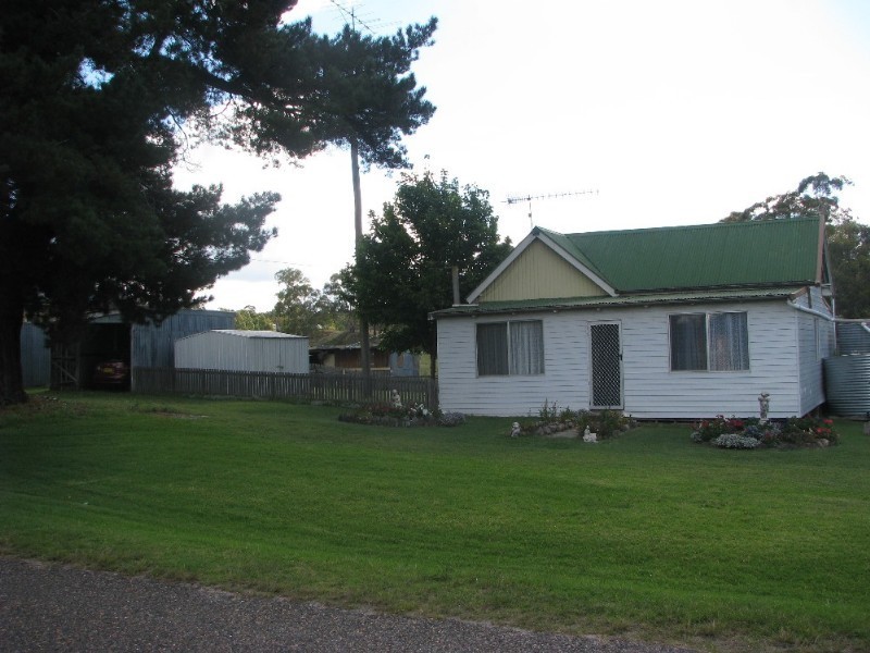 14 Singh Street, Woolbrook NSW 2354