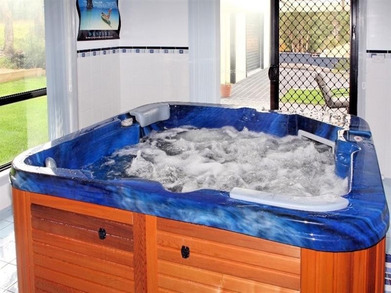 5 McCarthy Crescent, Armidale NSW 2350