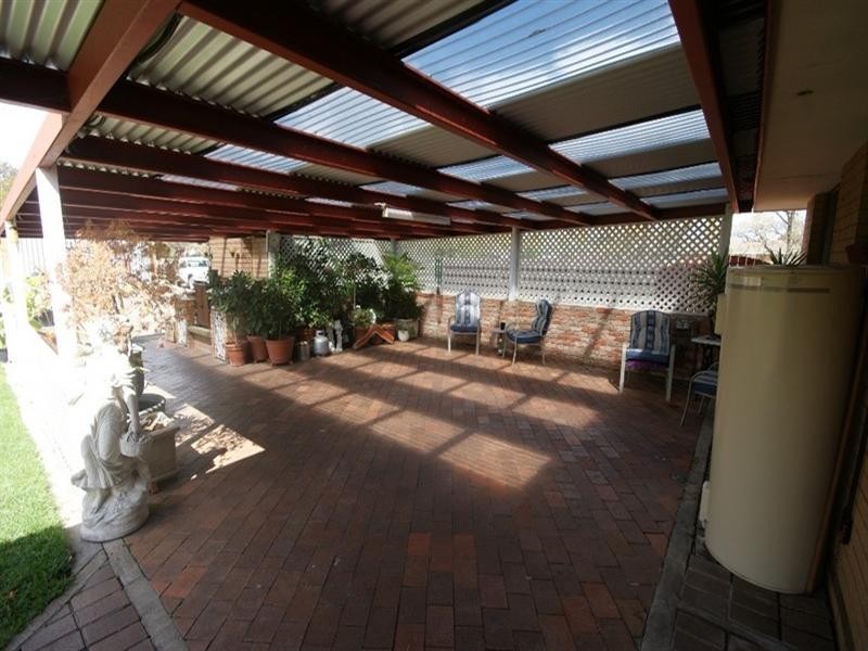 73 Canambe Street, Armidale NSW 2350