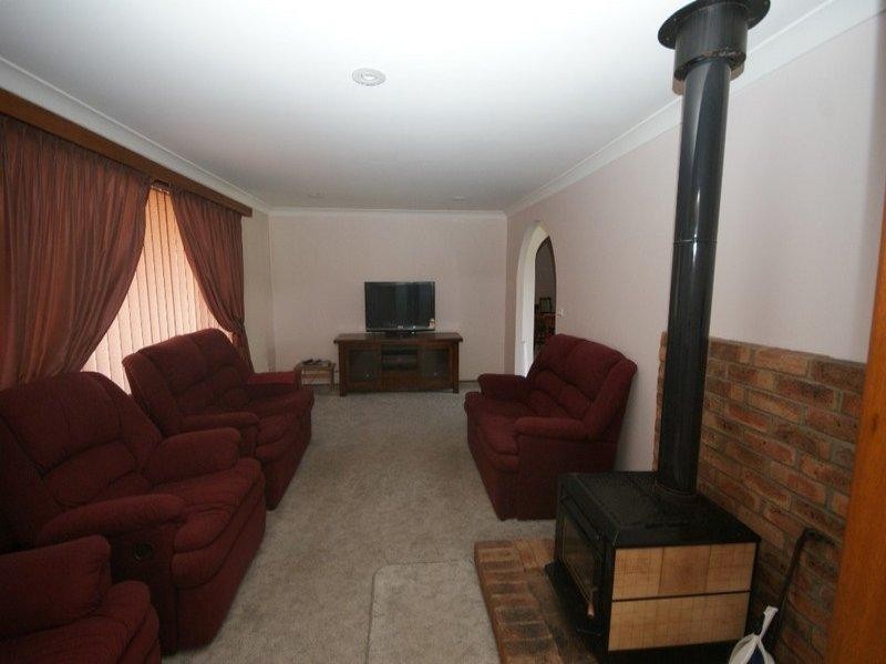 73 Canambe Street, Armidale NSW 2350