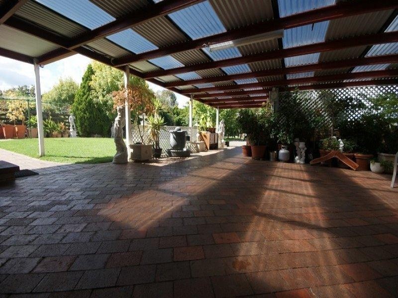 73 Canambe Street, Armidale NSW 2350