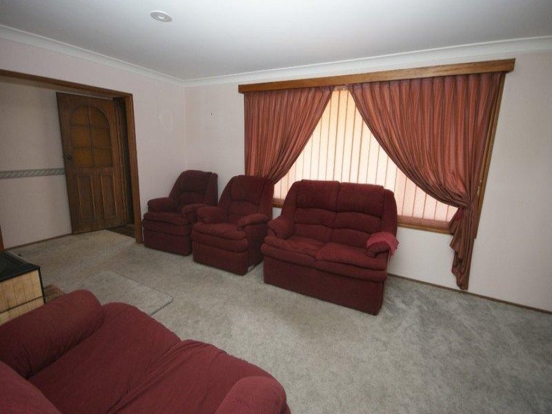 73 Canambe Street, Armidale NSW 2350