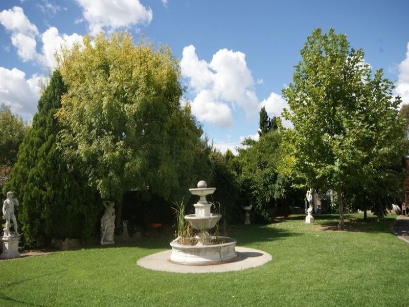 73 Canambe Street, Armidale NSW 2350