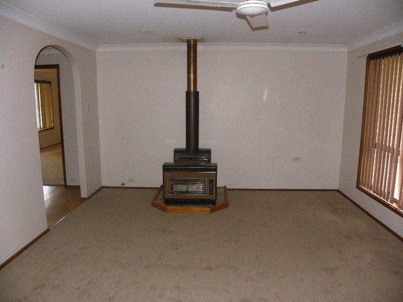 3 Howard Place, Armidale NSW 2350