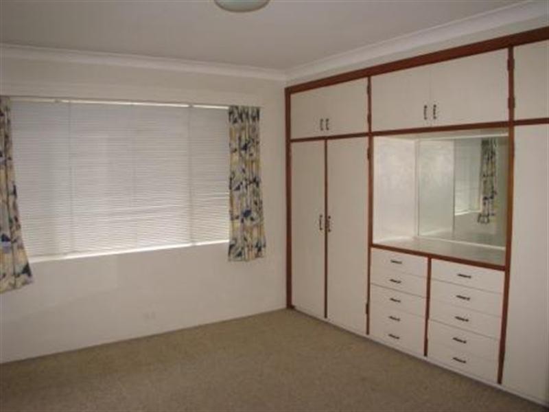 12 ARUNDLE Drive, Armidale NSW 2350