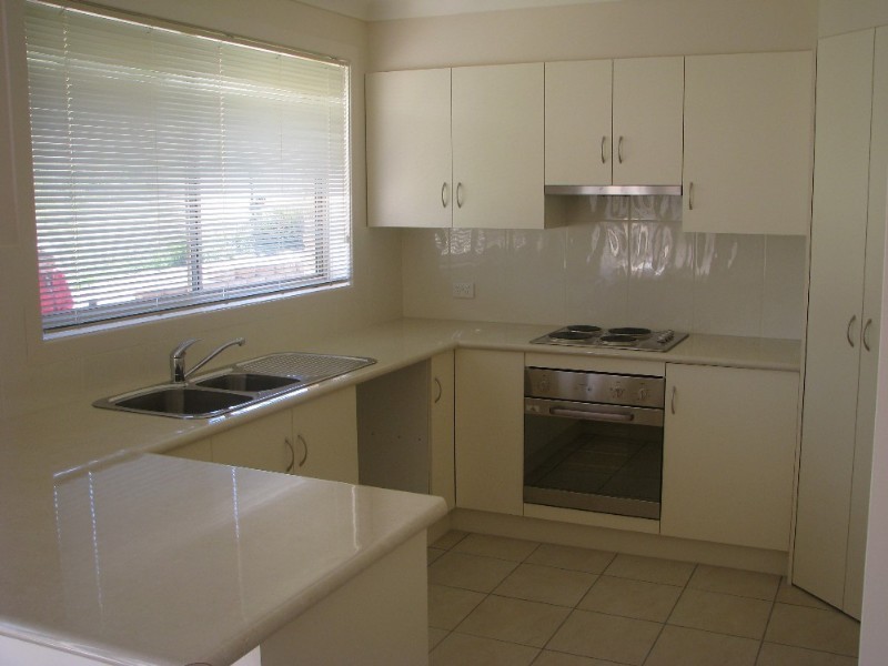 13 Amber Close, Armidale NSW 2350