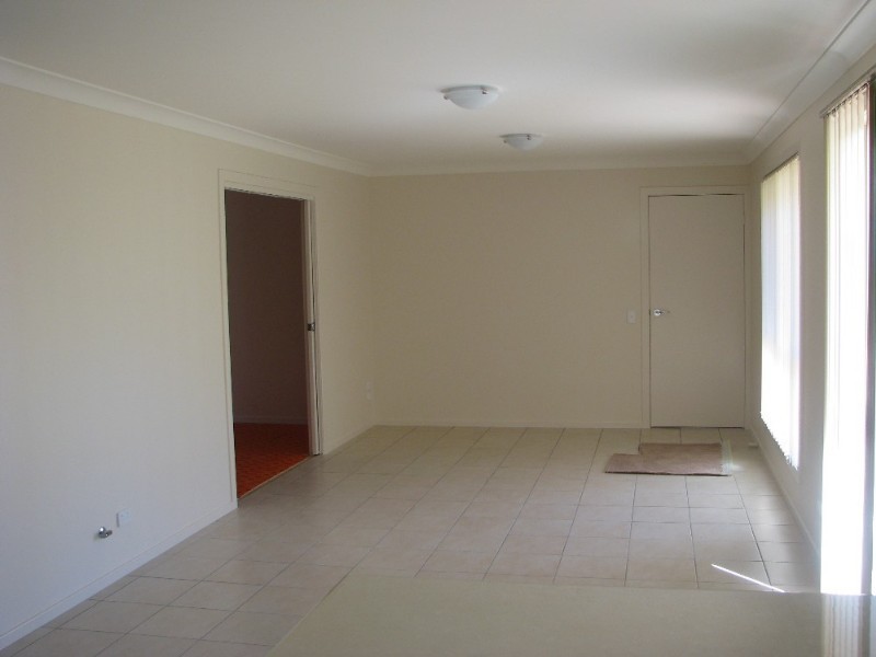 13 Amber Close, Armidale NSW 2350