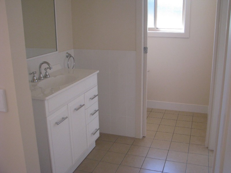 13 Amber Close, Armidale NSW 2350