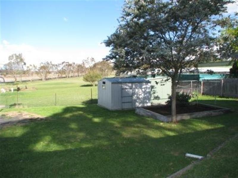 211 Canambe Street, Armidale NSW 2350