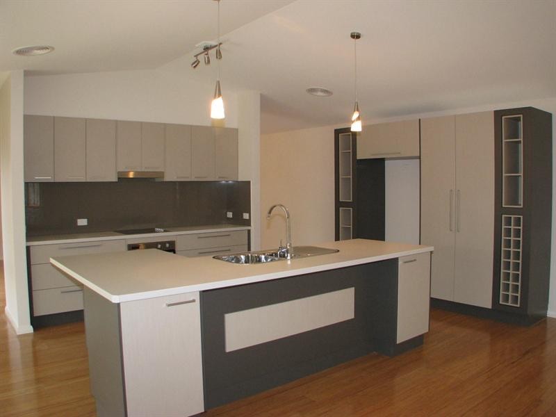 6 Erin Court, Armidale NSW 2350