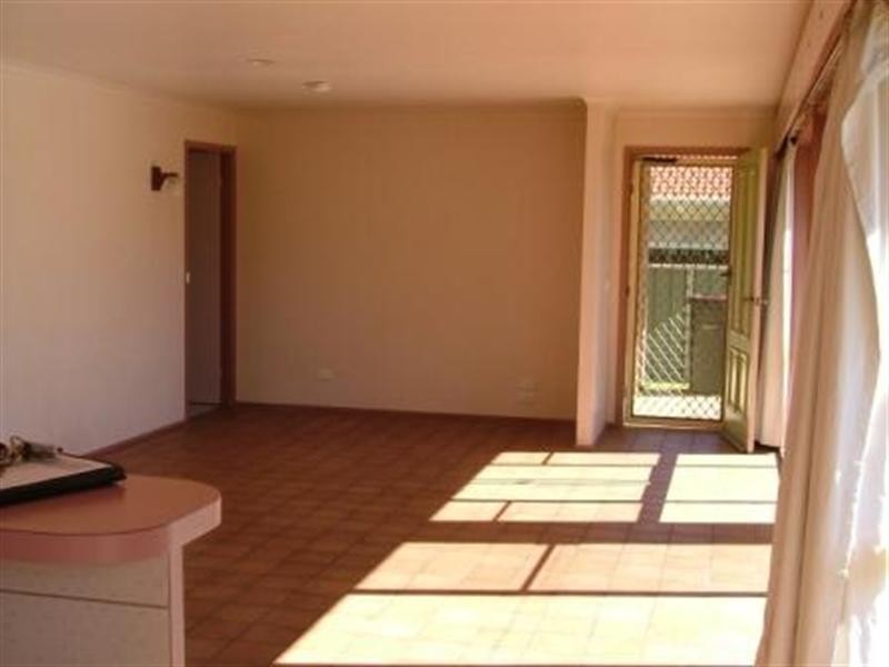 10 Hunt Avenue, Armidale NSW 2350