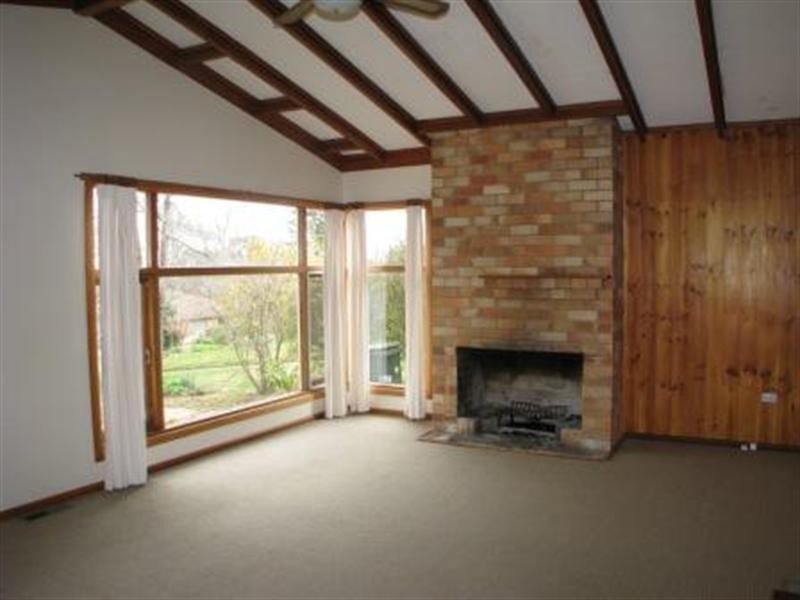 19 Jubilee Road, Armidale NSW 2350