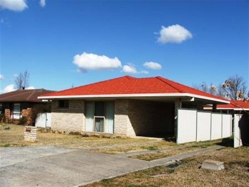 1/11 Centennial Close, Armidale NSW 2350