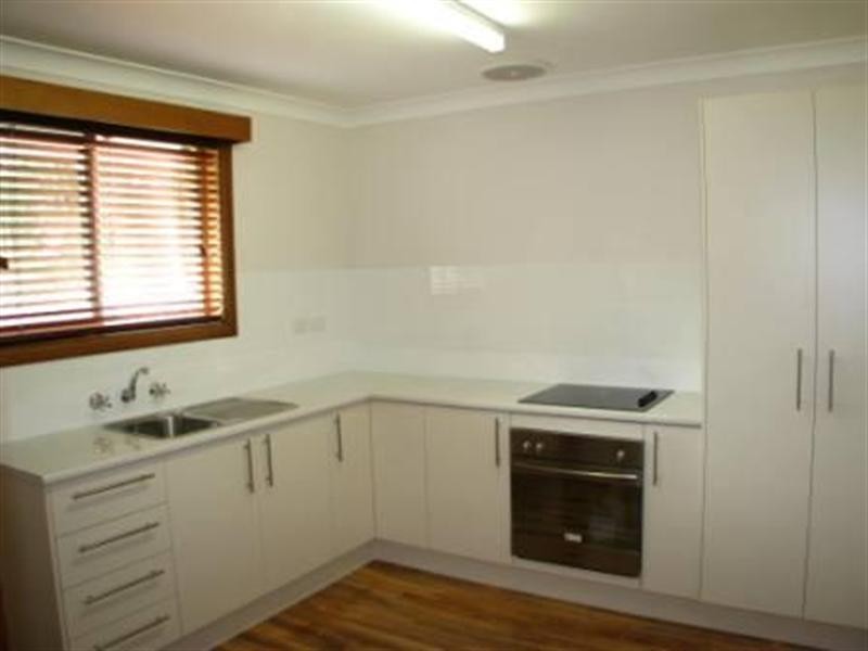 2/114 Mann Street, Armidale NSW 2350
