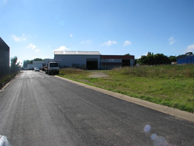 13 Brickfield Avenue, Armidale NSW 2350