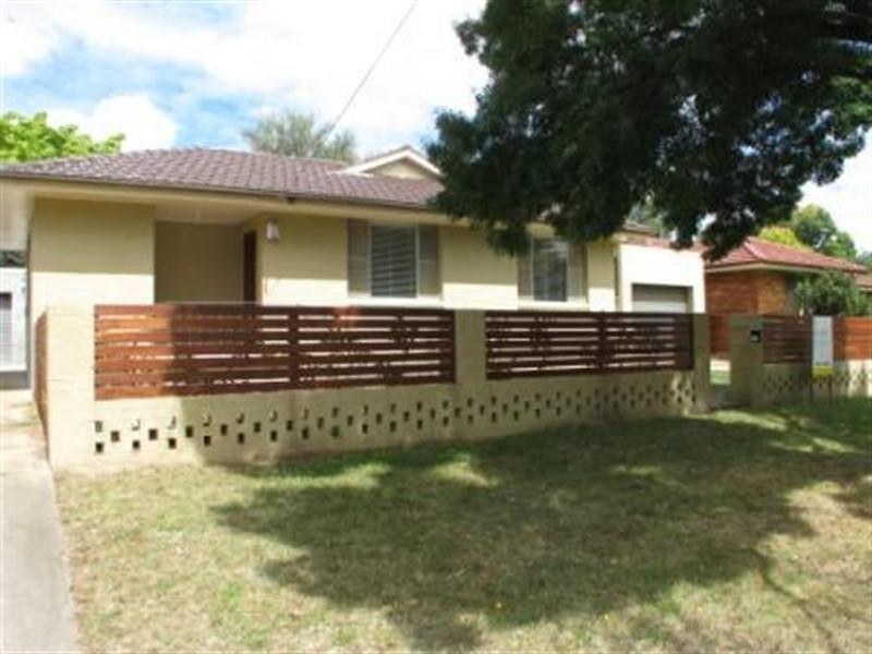 1/9 St Andrews Avenue, Armidale NSW 2350
