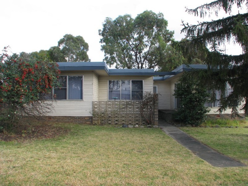 106 Niagara Street, Armidale NSW 2350