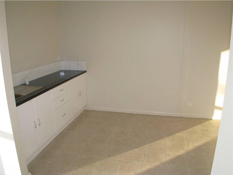 1-4 Southern Cross Drive, Armidale NSW 2350