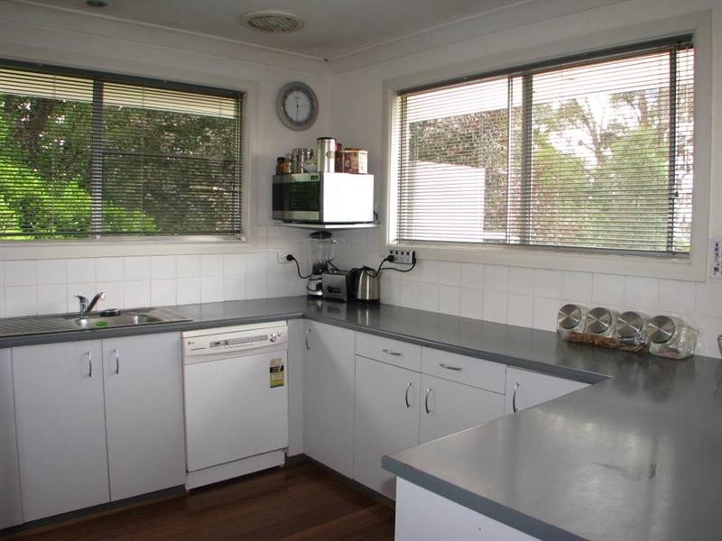 16 Jubilee Road, Armidale NSW 2350